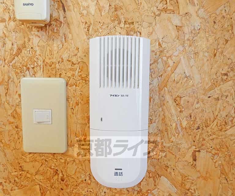 その他設備　インターホンです。