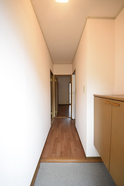 玄関　★玄関周りも窮屈になりません★