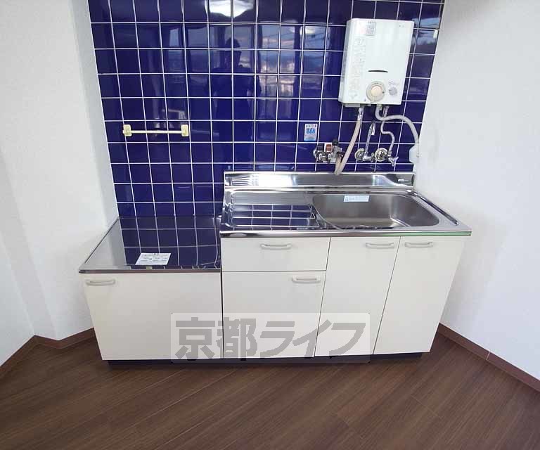 キッチン　キッチンスペースはかなり充実・