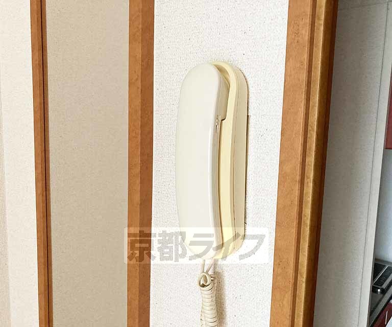 セキュリティ　インターホンです・