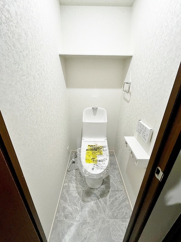 トイレ　★温水洗浄便座★