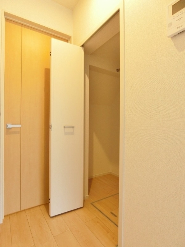 収納　図面と現状に相違がある場合には現状を優先