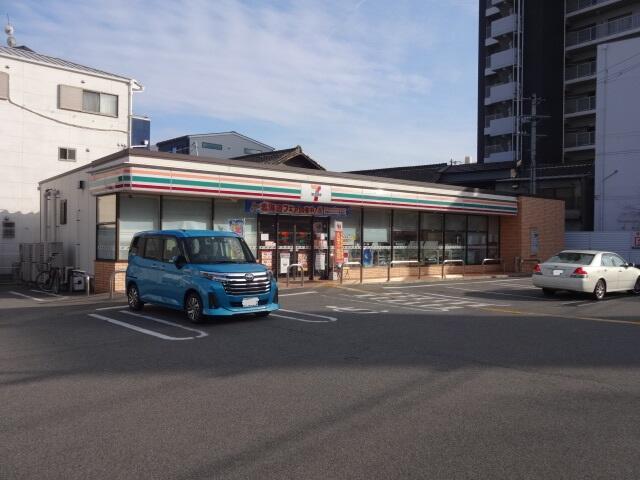 コンビニ　セブンイレブン大阪浜口東2丁目店（コンビニ）まで388m