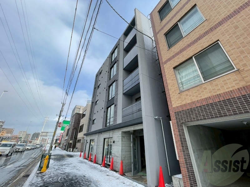 建物外観　「ＡＸＩＳ－ＷＩＬＬ　ＭＩＳＯＮＯ　Ｓｔａ．」