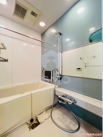 バス・シャワールーム　同マンション別部屋　参考写真