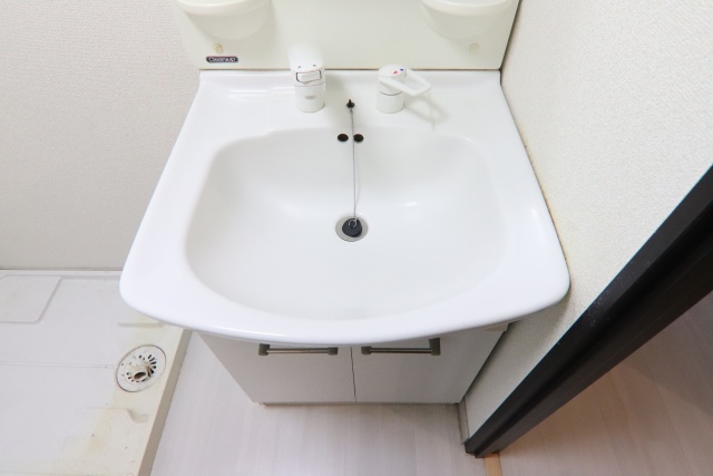 洗面設備　別室の参考写真です。※現況優先