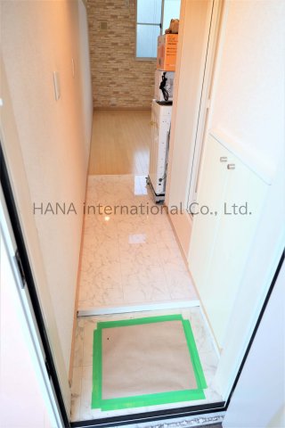 玄関　同タイプ参考写真です。