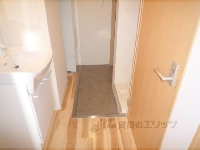 玄関　キレイに清掃されています。