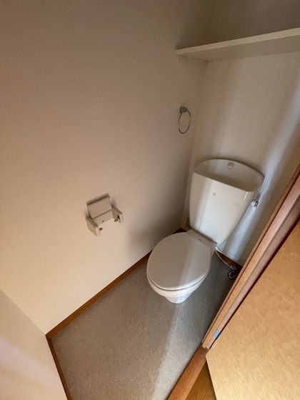トイレ　※別部屋の写真です