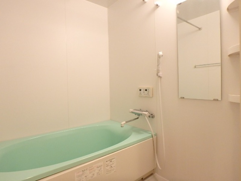 バス・シャワールーム　図面と現状に相違がある場合には現状を優先