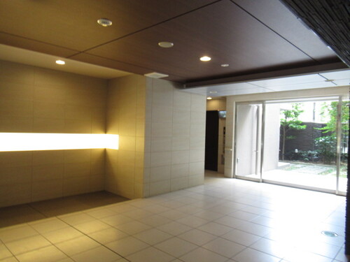 ロビー　エントランスロビー