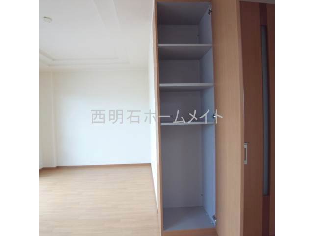 収納　リビング収納