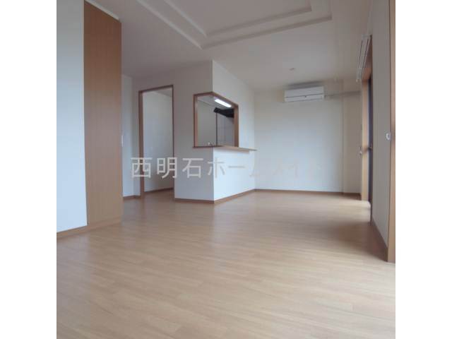 居室・リビング　リビング