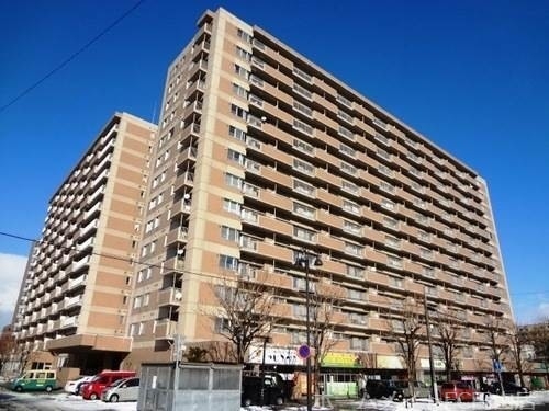 スーパー　まいばすけっと北2条東7丁目店（スーパー）まで403m