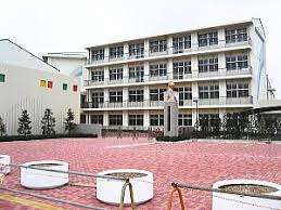 中学校　浜松市立北星中学校（中学校）まで1466m