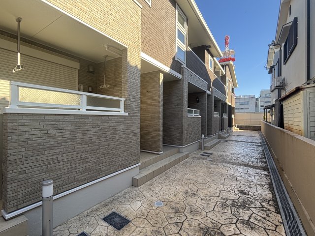 エントランス　清潔なエントランスです