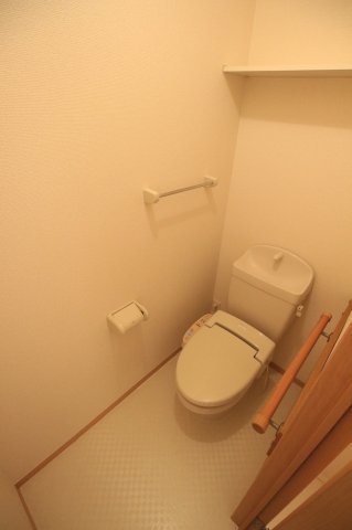 トイレ　ゆったりとした空間のトイレです