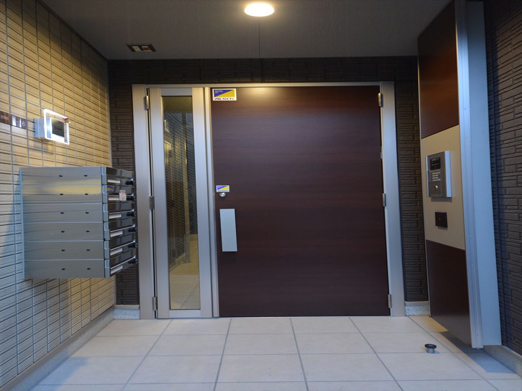 エントランス　ソルプレーザ玉造　エントランス