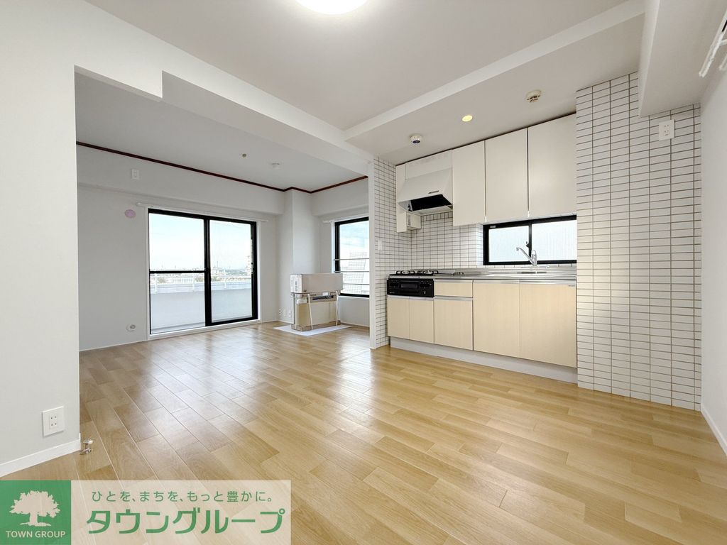 居室・リビング　タウンハウジング調布店まで♪