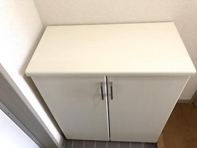 収納　シューズボックス