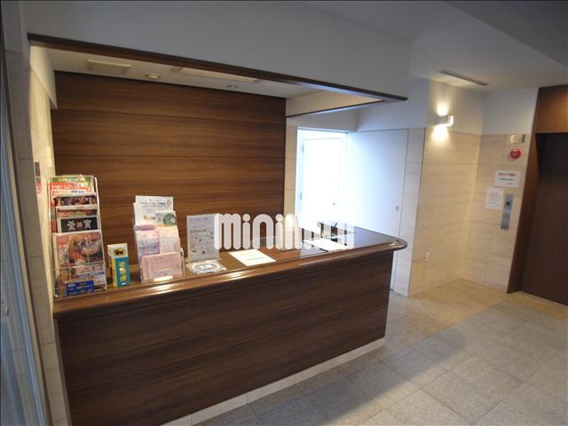 エントランス　コンシェルジュ付きです！！