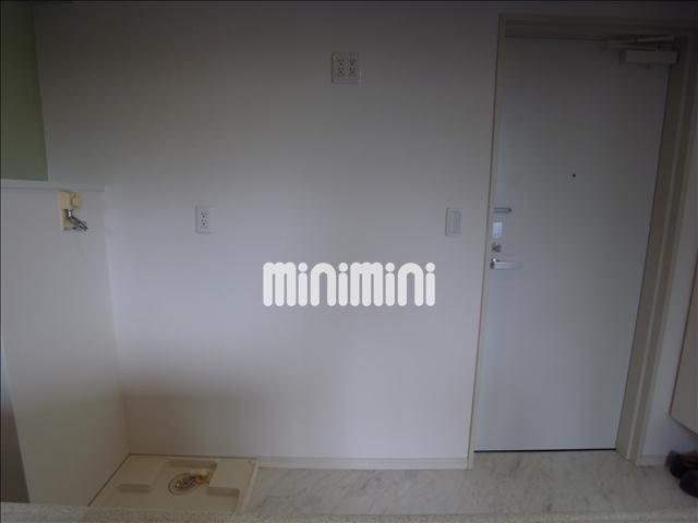 収納　冷蔵庫置き場です。