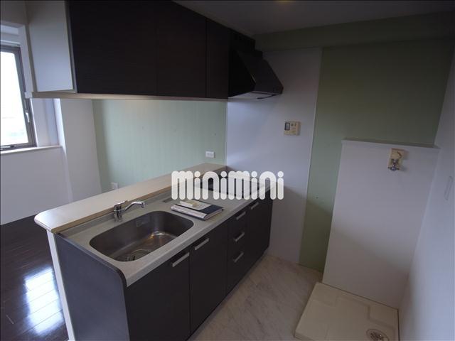 キッチン　カウンターキッチンでおしゃれですね。