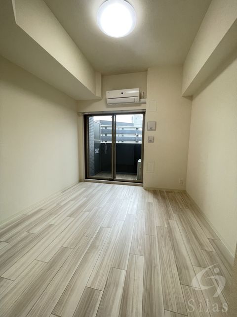 居室・リビング　同仕様