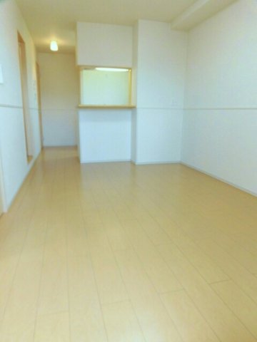 居室・リビング　ゆったり過ごせる居間です