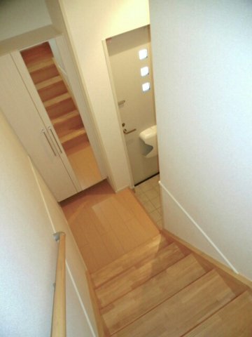 玄関　収納もある玄関です