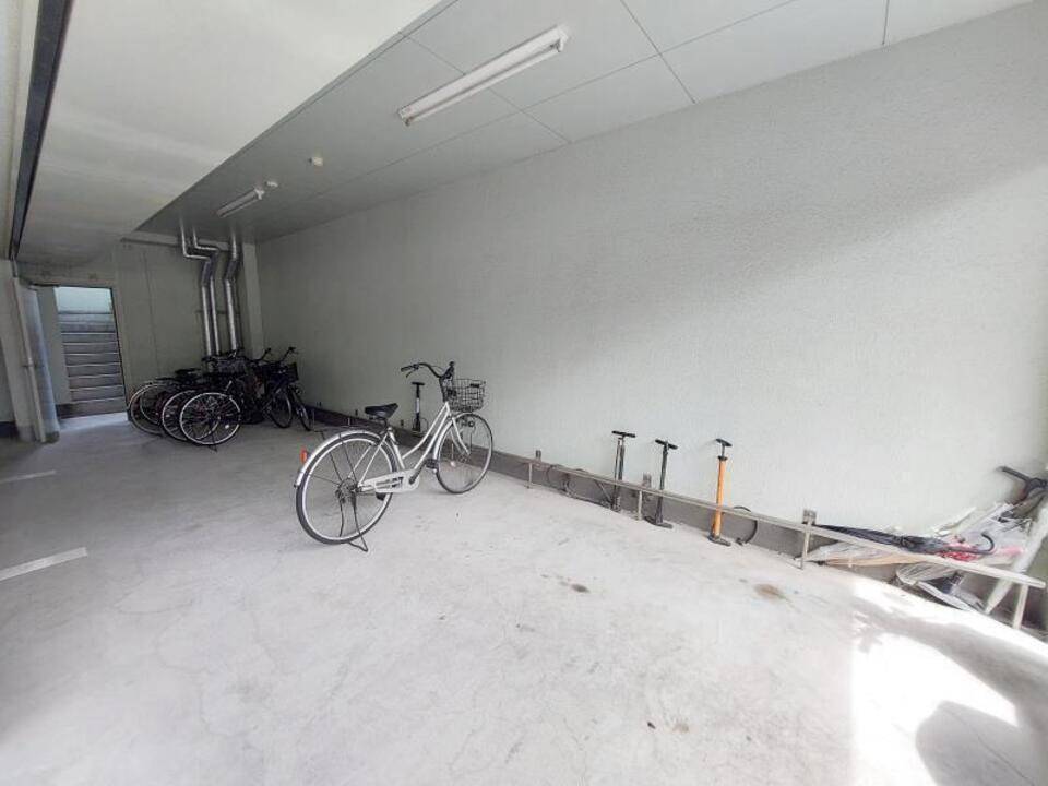 駐車場　駐輪場