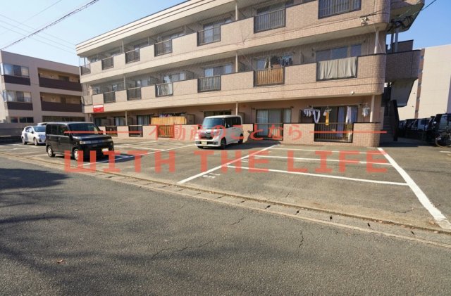 駐車場　カースペースがあります