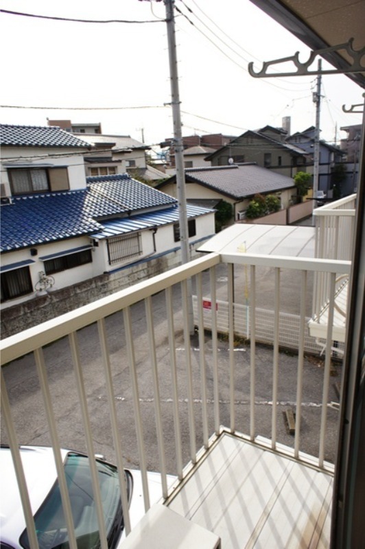 バルコニー　図面と現状に相違がある場合には現状を優先