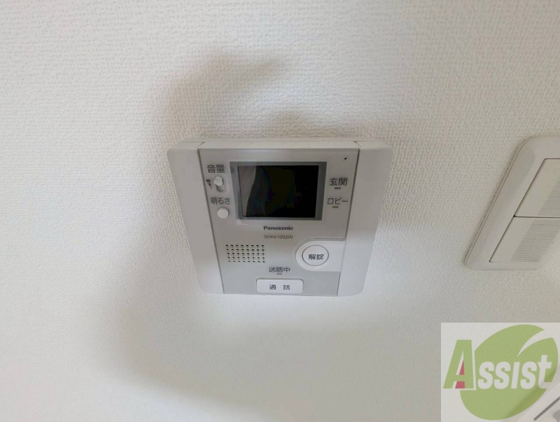 セキュリティ　モニタ付インターホンでセキュリティ面も安心です。