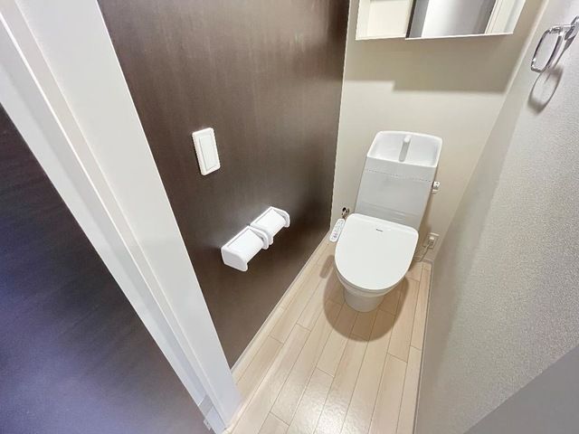 トイレ　イメージ