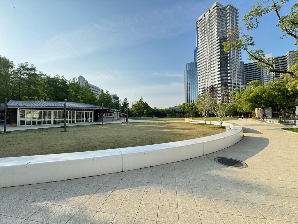 公園　東遊園地（公園）まで319m