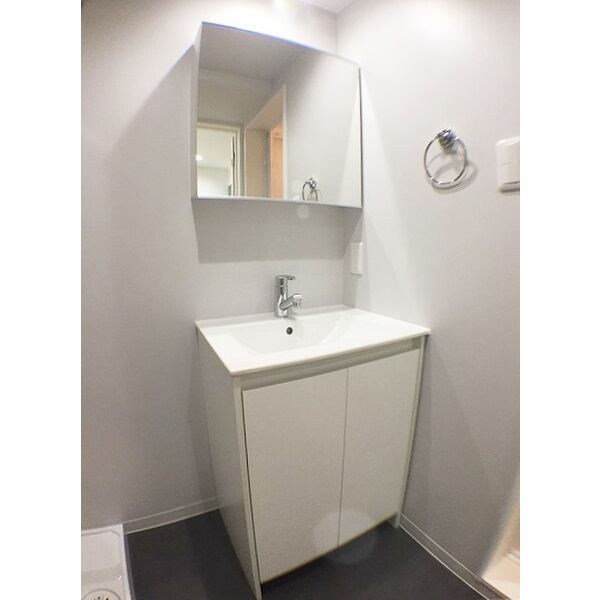洗面設備　（独立洗面台）