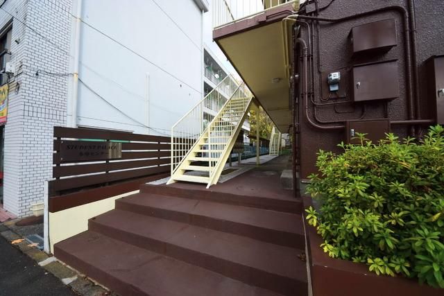 エントランス　★エントランスでございます★