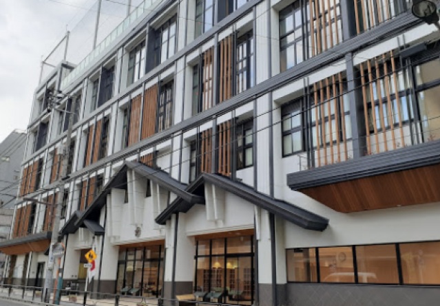 小学校　台東区立蔵前小学校（小学校）まで510m