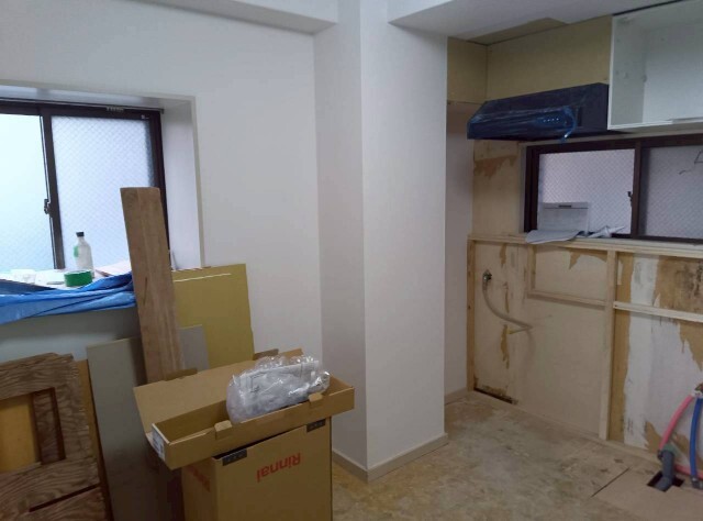 居室・リビング　リフォーム中