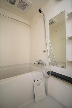 バス・シャワールーム　バス（イメージ）