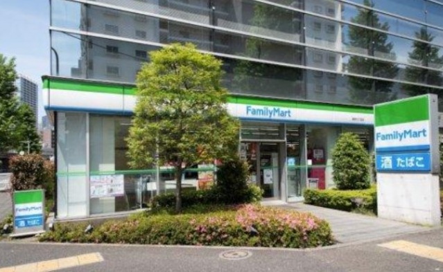 コンビニ　ファミリーマート海岸三丁目店（コンビニ）まで177m