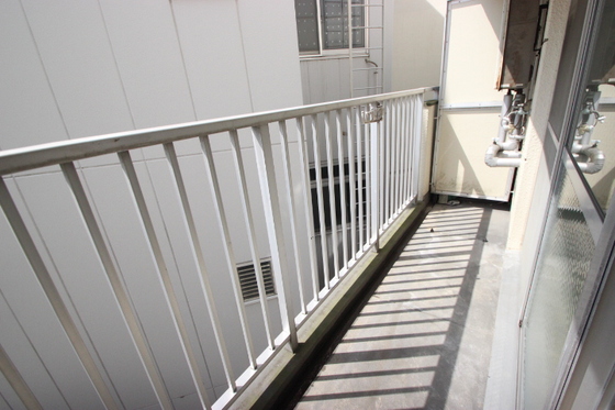 バルコニー　※別部屋の写真です