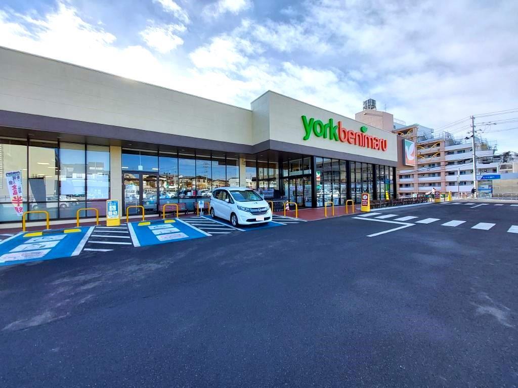 スーパー　ヨークベニマル仙台東照宮店（スーパー）まで695m