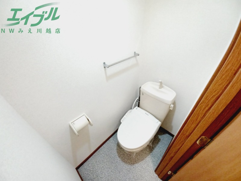 トイレ　反転タイプ参考写真