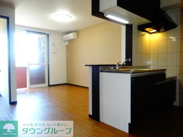 キッチン　お問合せはタウンハウジングまで！※現地待合わせ相談可能