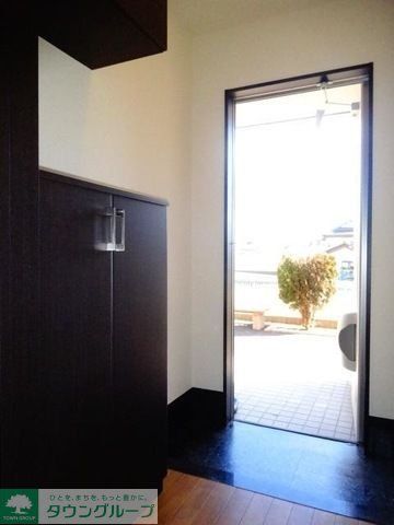 玄関　お問合せはタウンハウジングまで！※現地待合わせ相談可能