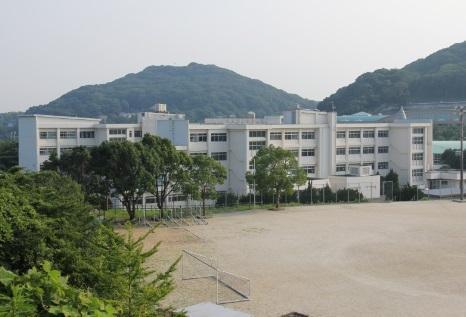 中学校　水巻中学校（中学校）まで1656m