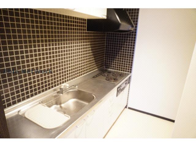 キッチン　広々キッチン