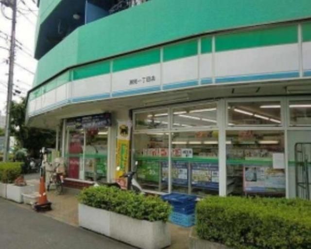 コンビニ　ファミリーマートK2潮見一丁目店（コンビニ）まで426m